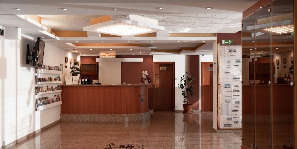 Hotel Medno Екстер'єр фото