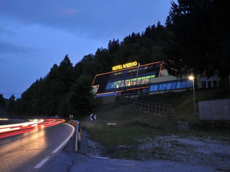 Hotel Medno Екстер'єр фото